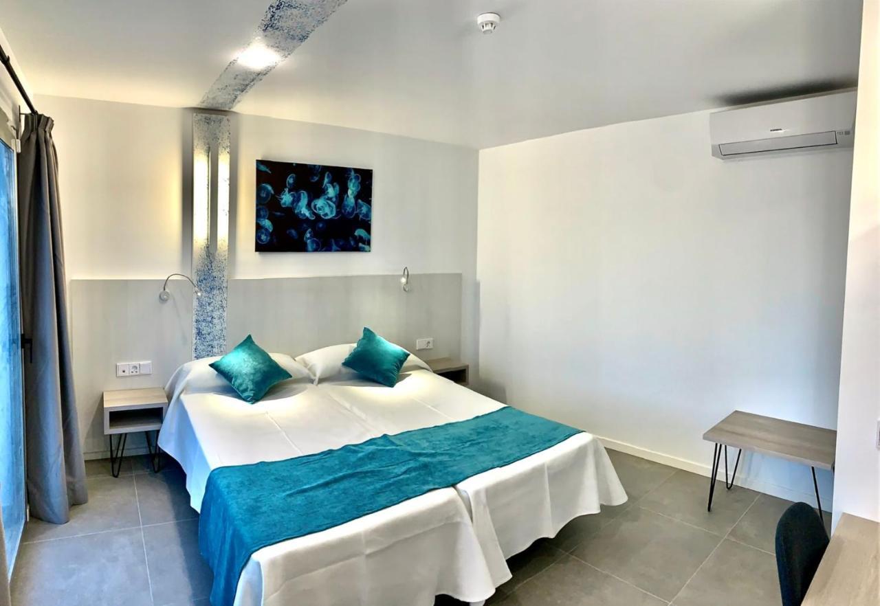 Hotel Brisa - Adults Only Сан-Антонио-Абад Экстерьер фото